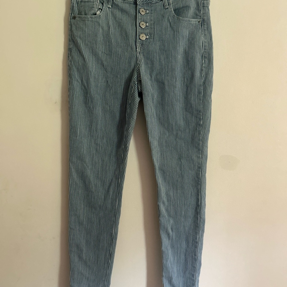 Old Navy High Rise Seersucker Buttonfly Jeans